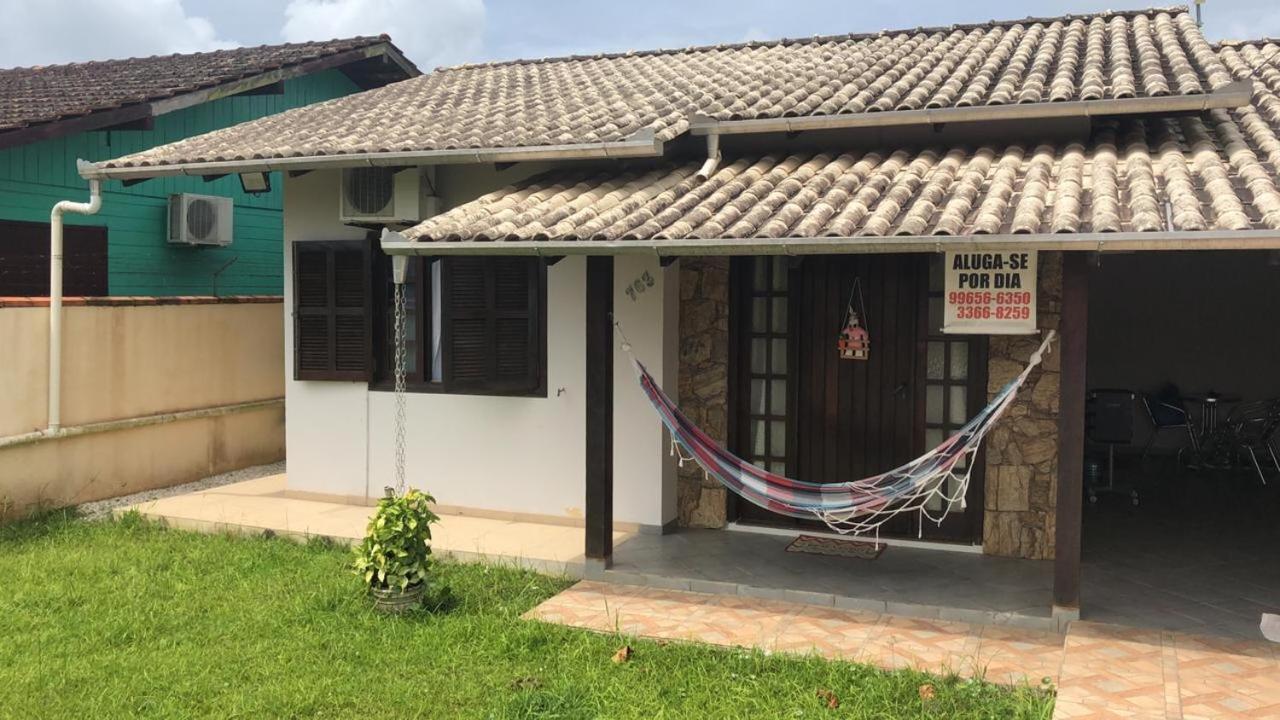 Vila Casa Amarela Penha  Exteriér fotografie